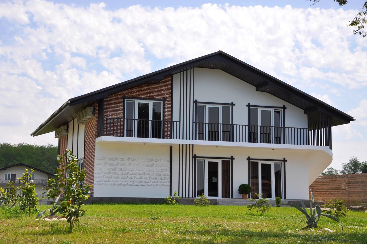 גודאותה Injir Village Hotel מראה חיצוני תמונה