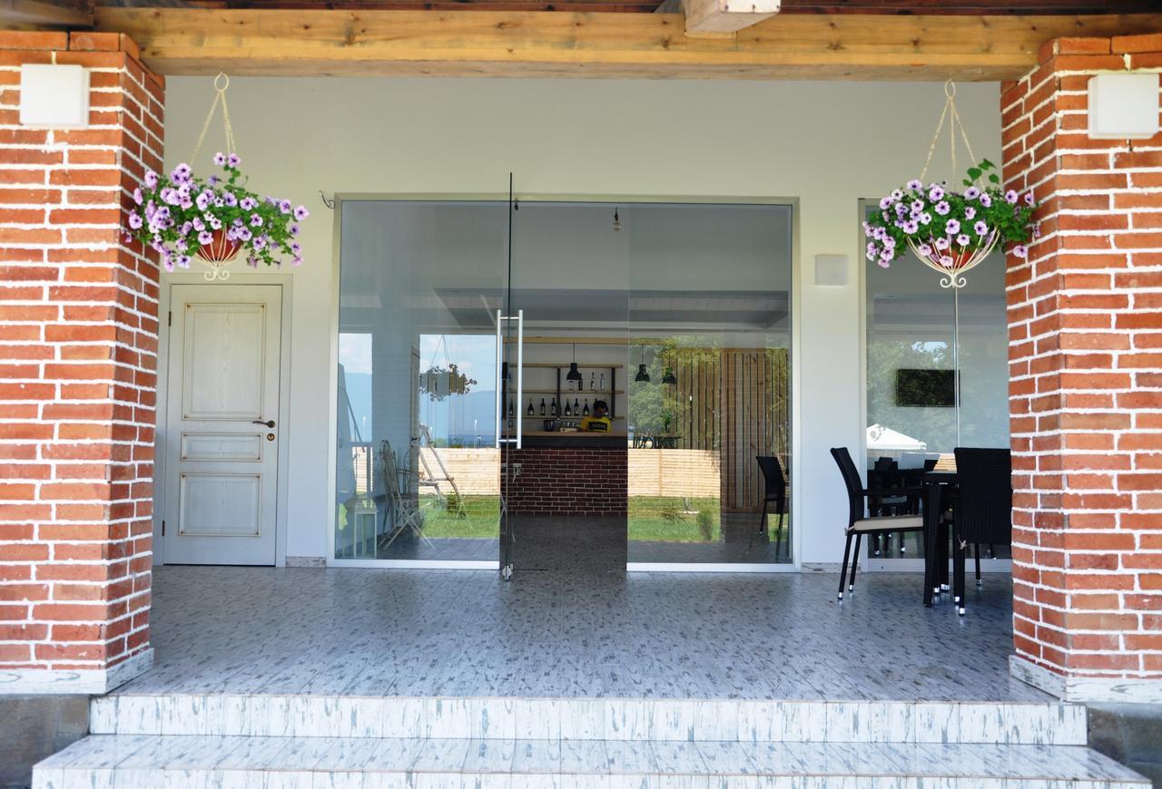 גודאותה Injir Village Hotel מראה חיצוני תמונה