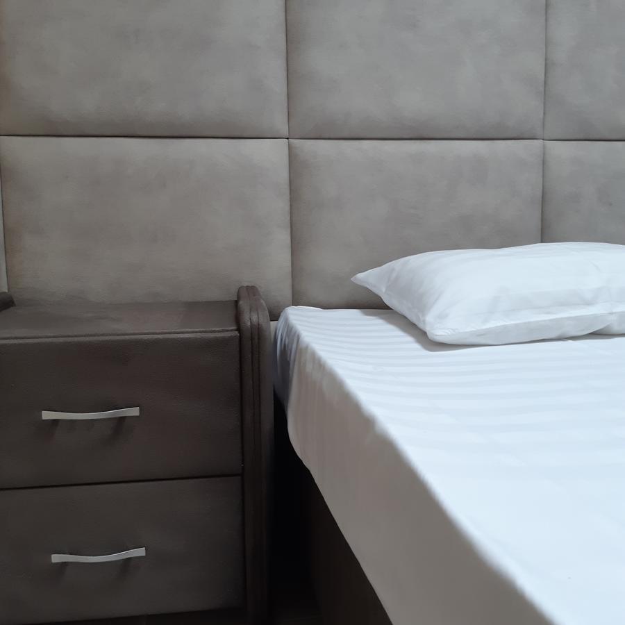 גודאותה Injir Village Hotel מראה חיצוני תמונה
