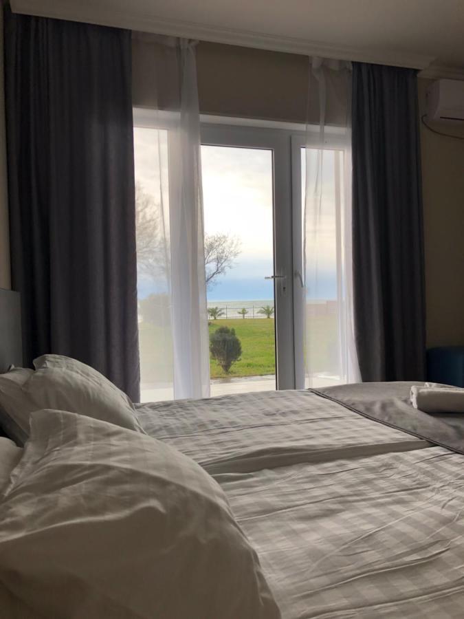גודאותה Injir Village Hotel מראה חיצוני תמונה