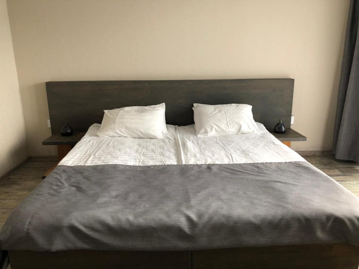גודאותה Injir Village Hotel מראה חיצוני תמונה